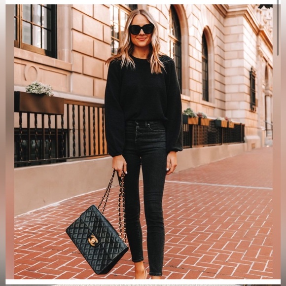 Authentic CHANEL JUMBO MAXI lambskin classic single flap crossbody - Picture 2 of 14